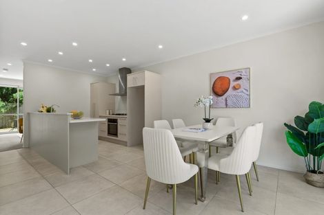 Photo of property in 19 Matairangi Avenue, Totara Heights, Auckland, 2105