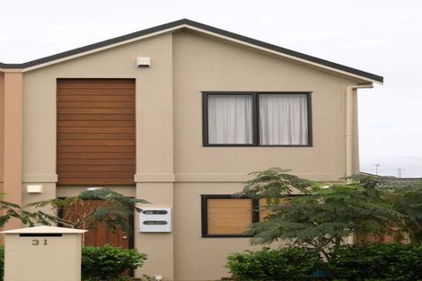 Photo of property in 31 Spalding Rise, Golflands, Auckland, 2013