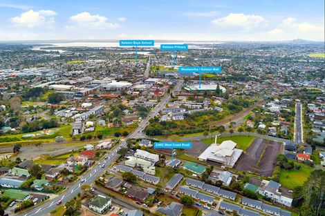 Photo of property in 1/40c West Coast Road, Glen Eden, Auckland, 0602