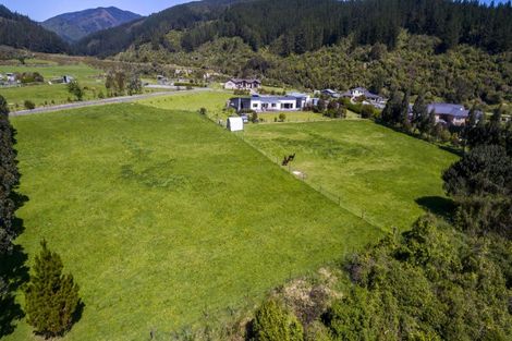 Photo of property in 80b Gilbert Road, Kaitoke, Upper Hutt, 5018