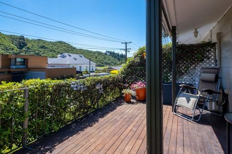 Photo of property in 4t Rutland Street, Picton, 7220