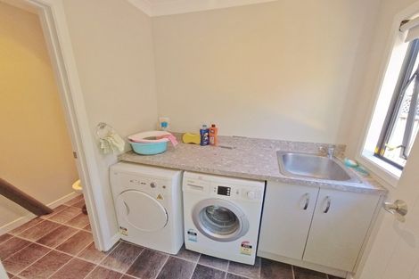 Photo of property in 30 Sandwich Road, St Andrews, Hamilton, 3200