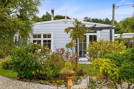 Photo of property in 10 Muri Street, Aramoana, Port Chalmers, 9082