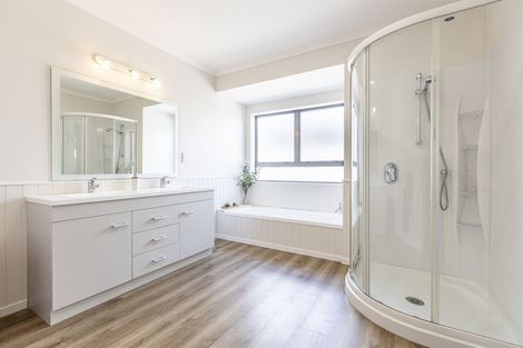 Photo of property in 160 Kelvin Grove Road, Kelvin Grove, Palmerston North, 4414