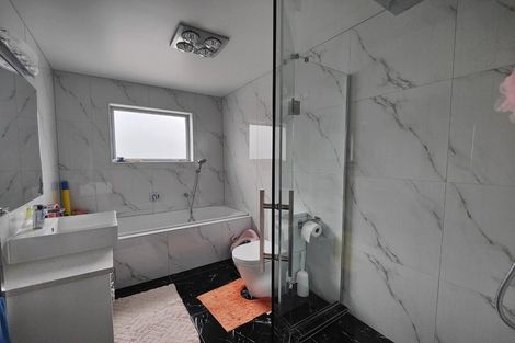 Photo of property in 12 Creggan Crescent, Flat Bush, Auckland, 2019