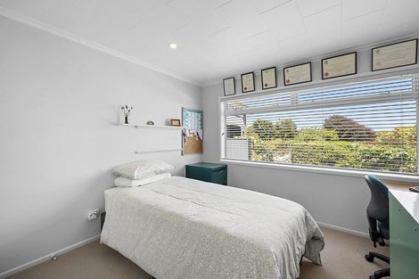 Photo of property in 128 Pendarves Street, New Plymouth, 4312
