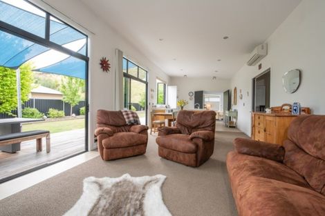 Photo of property in 100a Shields Street, Clyde, 9330