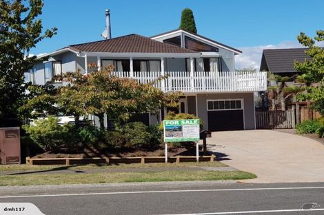 Photo of property in 117 Wakeman Road, Acacia Bay, Taupo, 3330