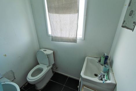 Photo of property in 21 Pohutukawa Drive, Tokoroa, 3420