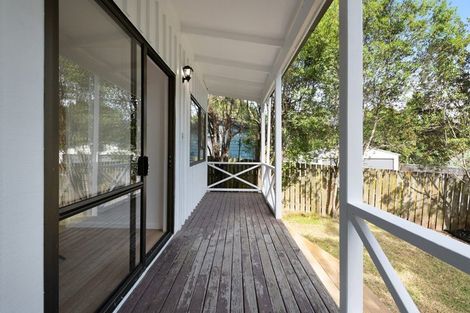 Photo of property in 85a Rautawhiri Road, Helensville, 0800