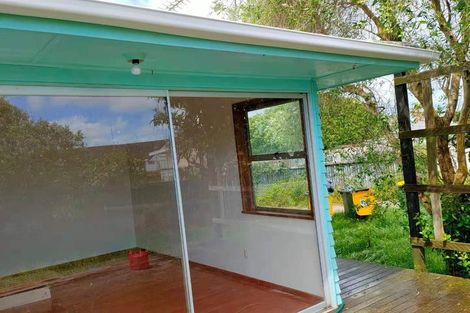 Photo of property in 23 Beeston Crescent, Manurewa, Auckland, 2102