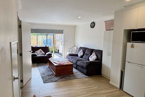 Photo of property in 11/5 King Street, Papakura, 2110