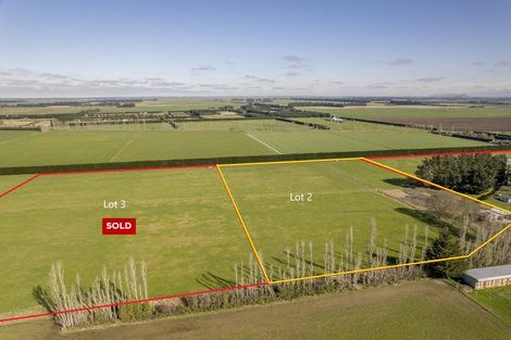 Photo of property in 122 Steffens Road, Oxford, Rangiora, 7476