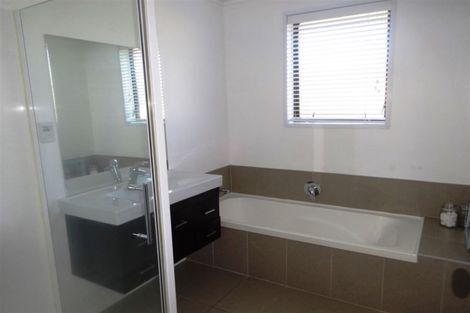 Photo of property in 54b Victoria Street, Pukekohe, 2120