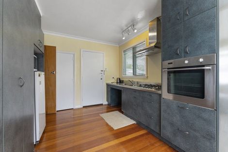 Photo of property in 8 Anglesey Place, Awapuni, Palmerston North, 4412