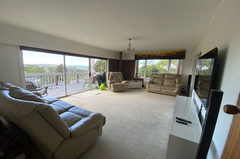 Photo of property in 679 East Coast Road, Browns Bay, Auckland, 0630