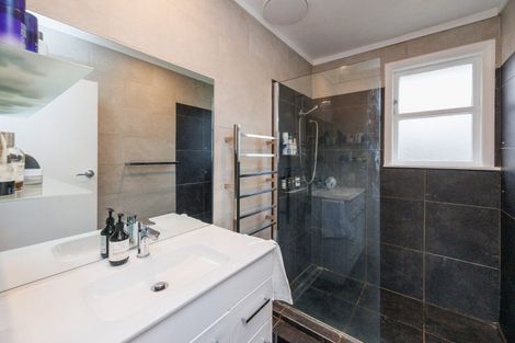 Photo of property in 976g Tremaine Avenue, Roslyn, Palmerston North, 4414
