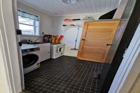 Photo of property in 48 Russell Road, Marewa, Napier, 4110