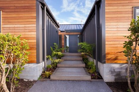 Photo of property in 7/31 Links Drive, Waiwhakaiho, New Plymouth, 4312