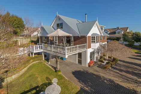 Photo of property in 8 Kapua Place, Taupo, 3330