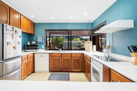 Photo of property in 243 Fairway Drive, Te Kamo, Whangarei, 0112