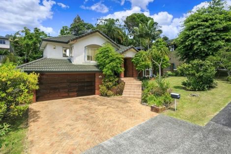 Photo of property in 8 Falstone Lane, Browns Bay, Auckland, 0630
