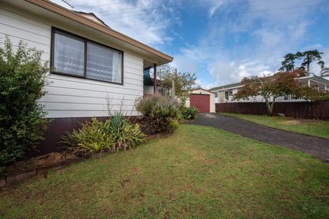 Photo of property in 95 Keegan Drive, Massey, Auckland, 0614