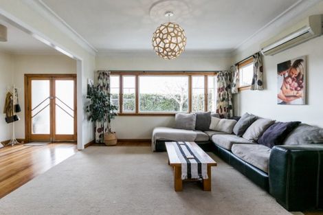 Photo of property in 1111a Heretaunga Street East, Parkvale, Hastings, 4122