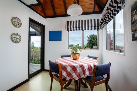 Photo of property in 3 Doone Street, Lynmouth, New Plymouth, 4310