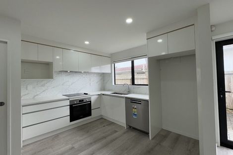 Photo of property in 1/30 Arnwood Street, Manurewa, Auckland, 2102