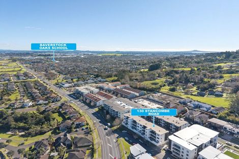Photo of property in 10/11 Carlos Drive, Flat Bush, Auckland, 2016