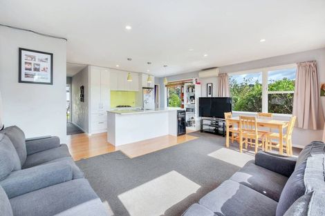 Photo of property in 50 Tamahere Drive, Glenfield, Auckland, 0629