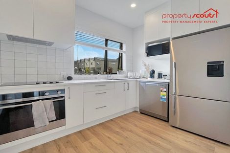 Photo of property in 9/28 Westgate Drive, Westgate, Auckland, 0614