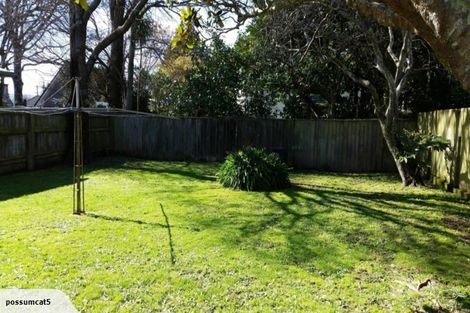 Photo of property in 5 Murray Street, Wallaceville, Upper Hutt, 5018