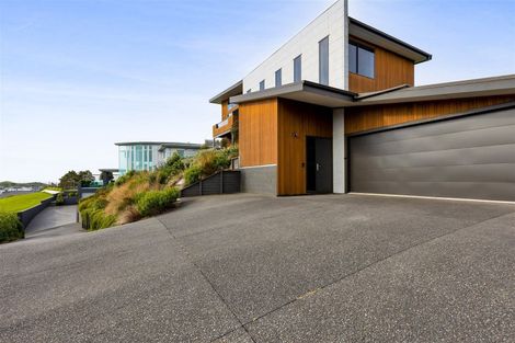 Photo of property in 16a Links Drive, Waiwhakaiho, New Plymouth, 4312