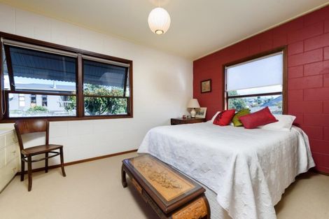 Photo of property in 23 Walnut Grove, Omokoroa, 3114