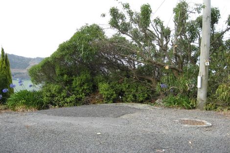 Photo of property in 13 Te Ara Crescent, Diamond Harbour, 8971