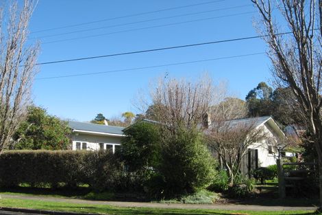 Photo of property in 2 Glenpark Place, Havelock North, 4130