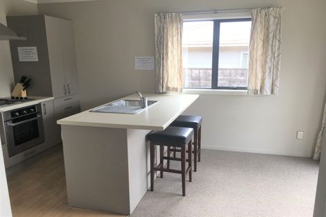 Photo of property in 2/27 Hogan Street, Hamilton East, Hamilton, 3216