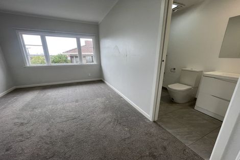 Photo of property in 46 Miro Street, New Lynn, Auckland, 0600