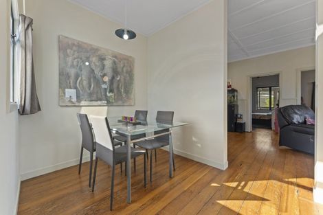 Photo of property in 24-26 Churchill Crescent, Shannon, 4821