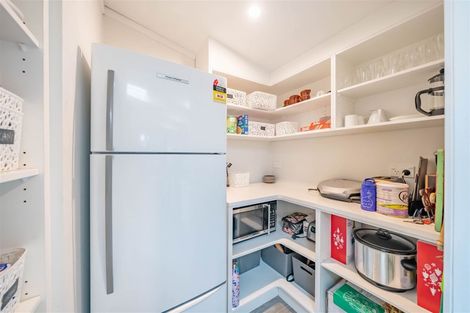 Photo of property in 38 Jocelyn Crescent, Pinehaven, Upper Hutt, 5019