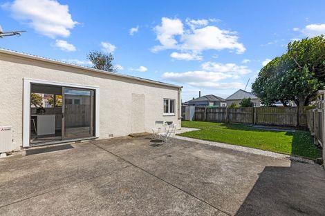 Photo of property in 42 Richardson Street, Saint Kilda, Dunedin, 9012