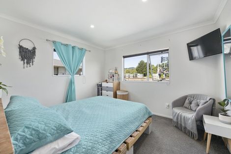 Photo of property in 28c Blenheim Street, Upper Hutt Central, Upper Hutt, 5018