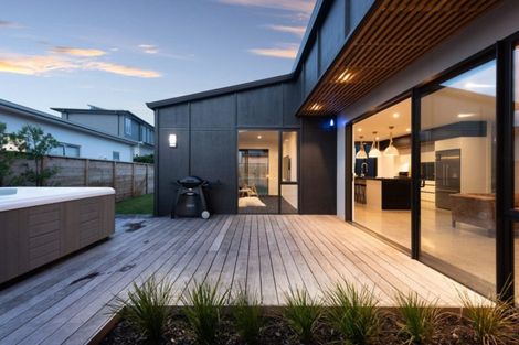 Photo of property in 15 Awatira Drive, Papamoa Beach, Papamoa, 3118