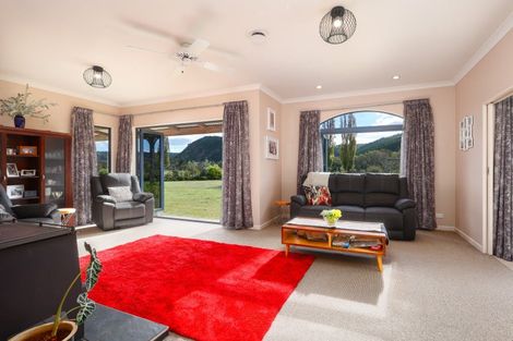 Photo of property in 19 Whiting Drive, Wakefield, 7025