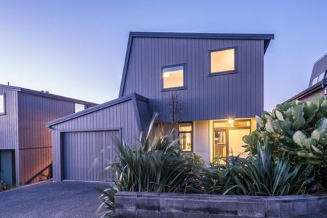 Photo of property in 11 Lacebark Lane, Woodridge, Wellington, 6037