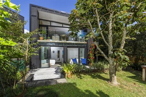 Photo of property in 26 Wicklow Road, Narrow Neck, Auckland, 0622