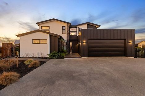 Photo of property in 1 De Surville Way, Pegasus, 7612