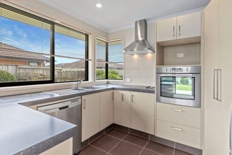 Photo of property in 80 Carrington Drive, Papamoa Beach, Papamoa, 3118